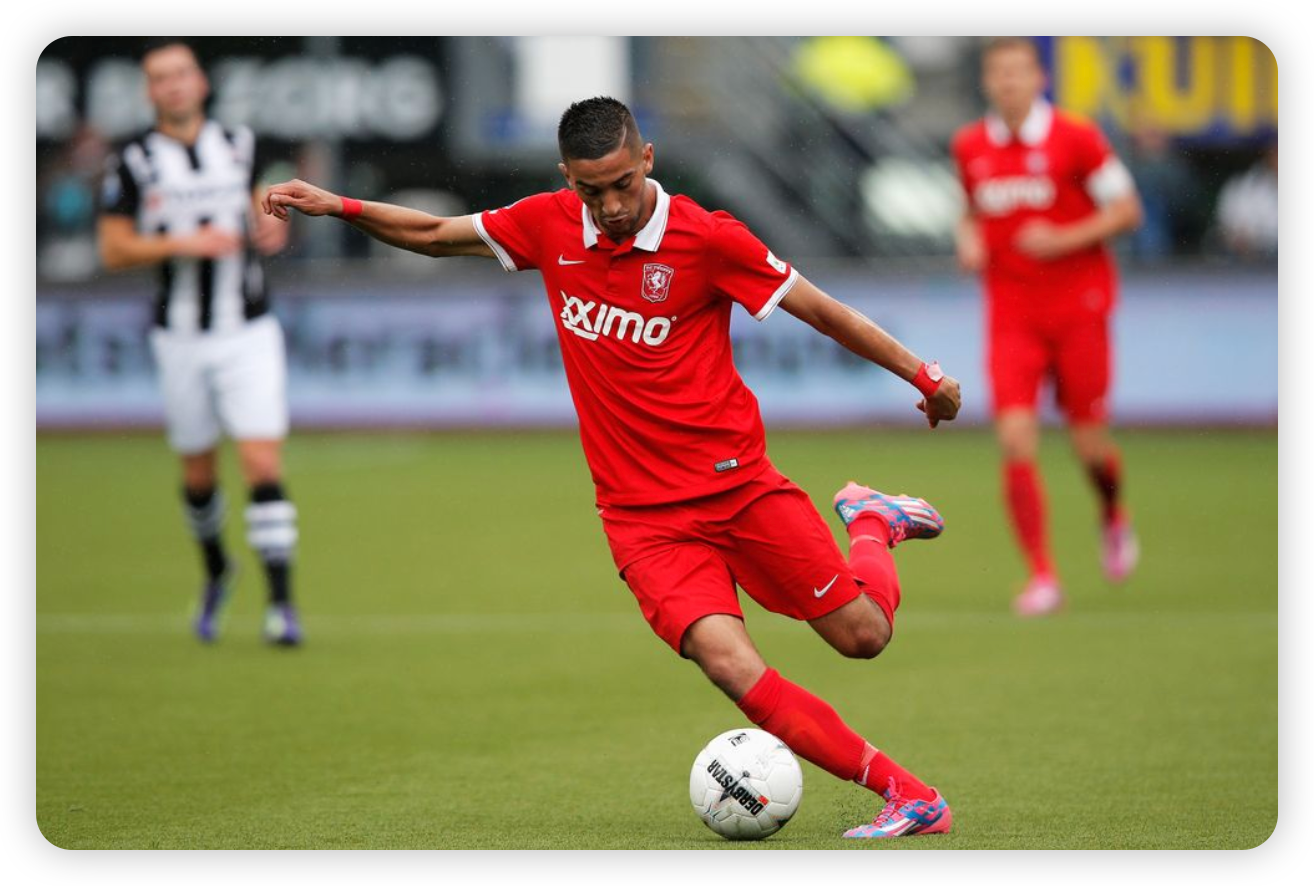 The Young Maestro Who Won Over Feyenoord's Tough Crowd